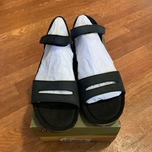 Keen Women's Ana Cortez Sandal